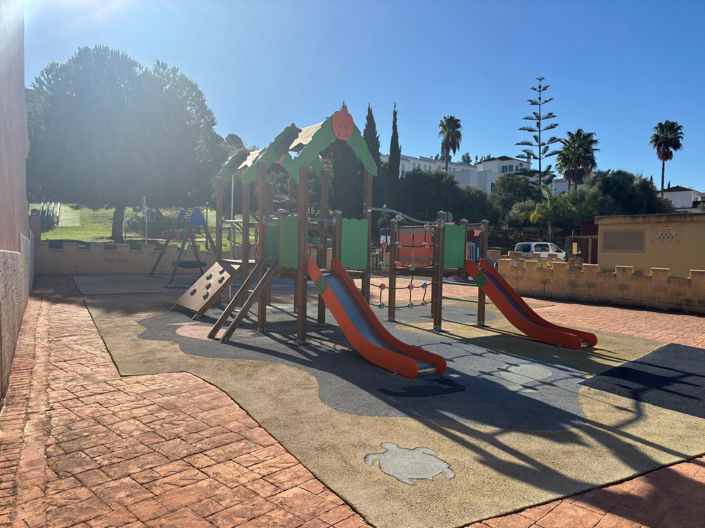 Image No.32-Villa de 5 chambres à vendre à Casares