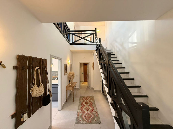 Image No.4-5 Bed Villa for sale