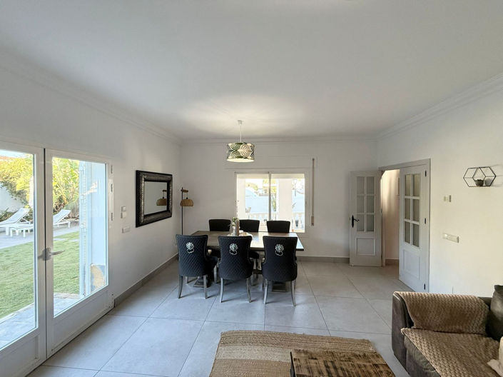 Image No.6-5 Bed Villa for sale