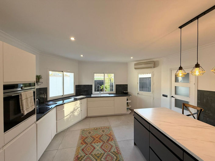 Image No.7-Villa de 5 chambres à vendre à Casares