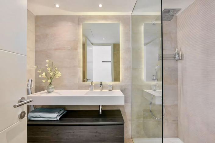 Image No.13-2 Bed Apartment for sale