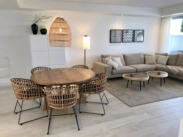 7-aa4cc561180b369757c0bb4af9886cd3