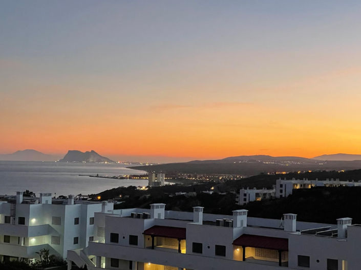 Image No.33-4 Bed Townhouse for sale