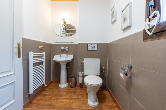 Image No.26-7 Bed Villa for sale