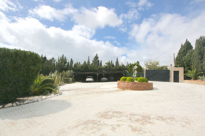 Image No.5-7 Bed Villa for sale