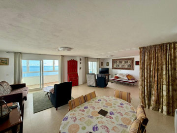 8-e64a9055bba3e77ac8aca3b893cdf826