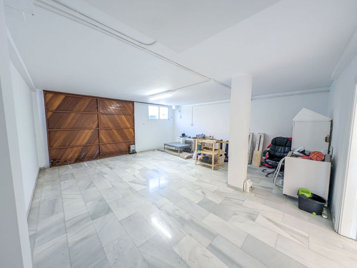 Image No.14-5 Bed Villa for sale