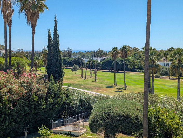 Image No.42-5 Bed Villa for sale