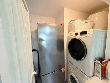 11-20939a0134ad724a8cb2a801094d15a4