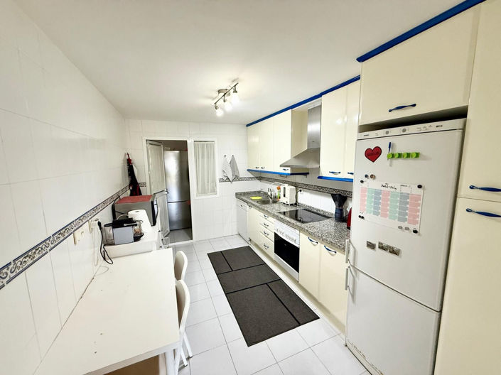 Image No.13-3 Bed Apartment for sale