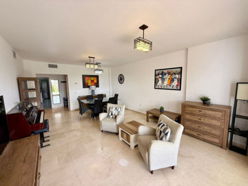 9-467d0cee5b725f3ef65f102a0c2e69c0