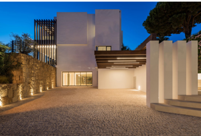 Image No.2-5 Bed Villa for sale