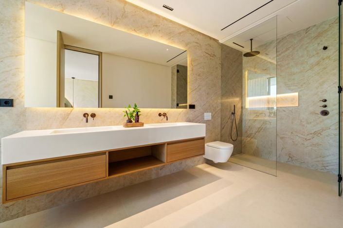 Image No.15-5 Bed Villa for sale