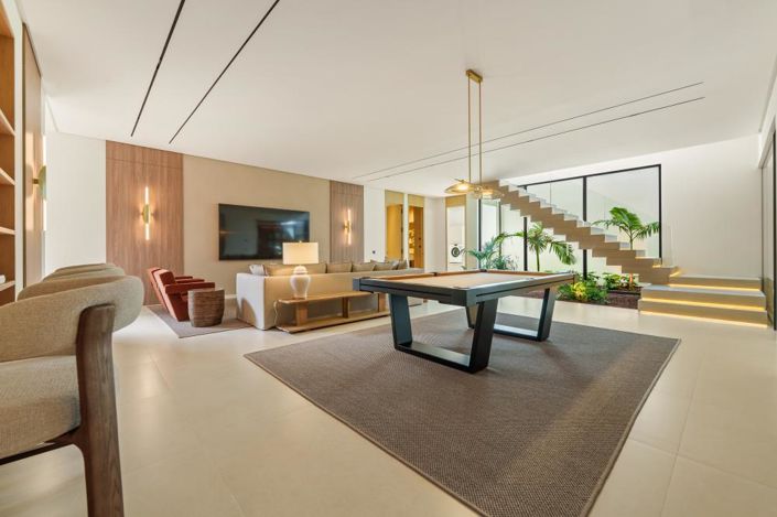 Image No.25-5 Bed Villa for sale