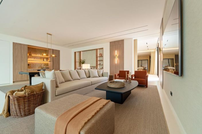 Image No.27-5 Bed Villa for sale