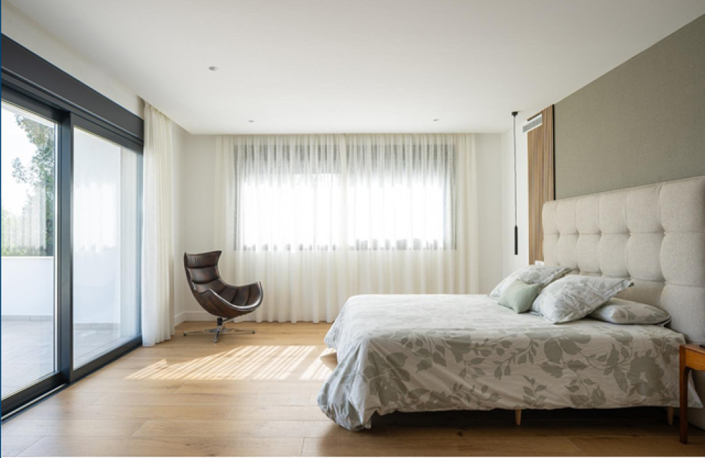 Image No.4-5 Bed Villa for sale