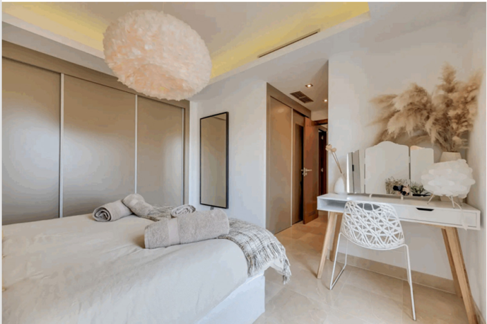 Image No.6-3 Bed Apartment for sale