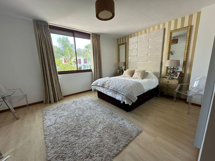 Image No.16-3 Bed Townhouse for sale