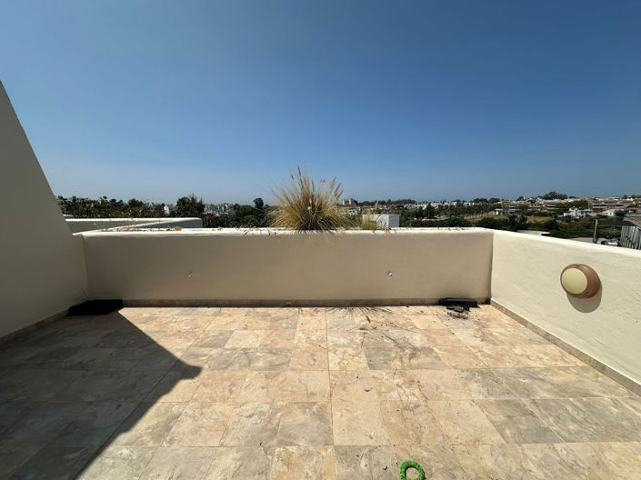 Image No.7-3 Bed Townhouse for sale