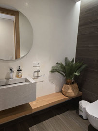 12-53013098fcab6c38b1379cd33298e050