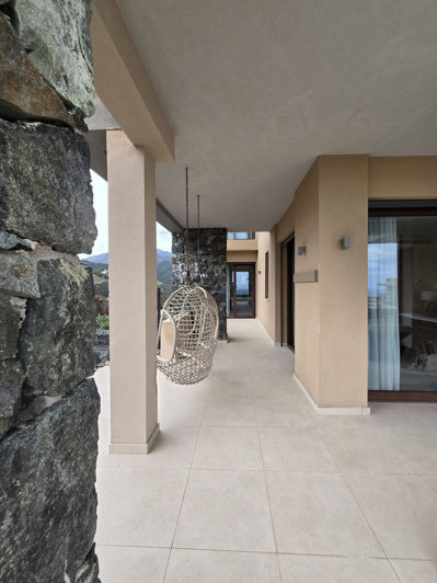 Image No.21-3 Bed Apartment for sale