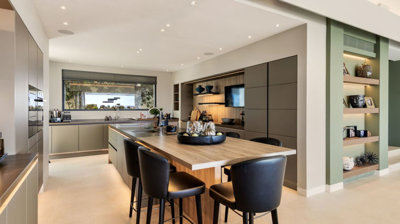 12-53013098fcab6c38b1379cd33298e050