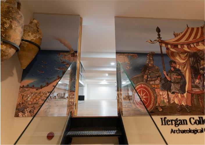 Image No.17-5 Bed Property for sale