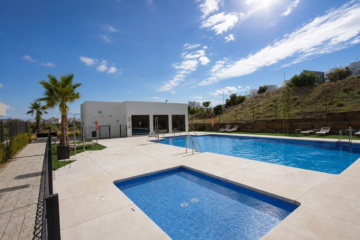 Image No.10-2 Bed Apartment for sale