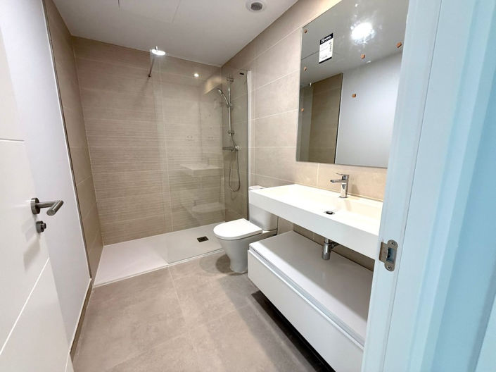 Image No.9-2 Bed Apartment for sale