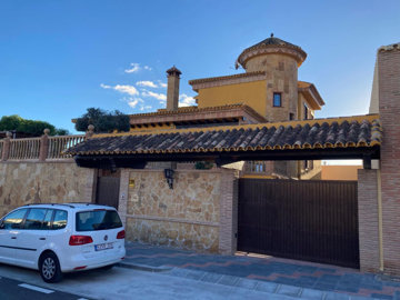 14-d70dc3102c00d7be0e872dfe1c1f86d7