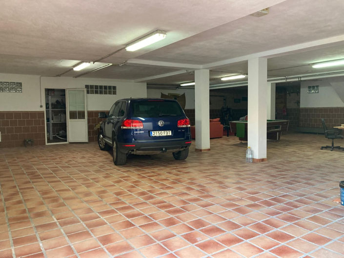 Image No.17-4 Bed Villa for sale