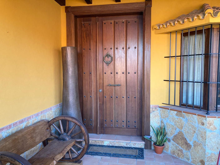 Image No.21-4 Bed Villa for sale