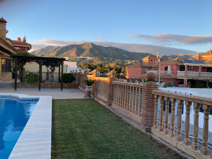 Image No.44-4 Bed Villa for sale