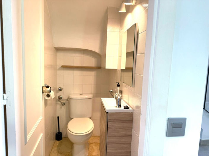 Image No.9-3 Bed Townhouse for sale