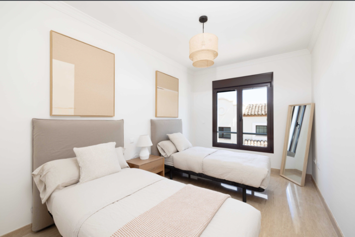 Image No.2-Villa de 3 chambres à vendre à Estepona