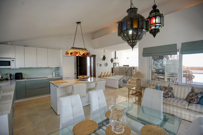 Image No.3-3 Bed Villa for sale