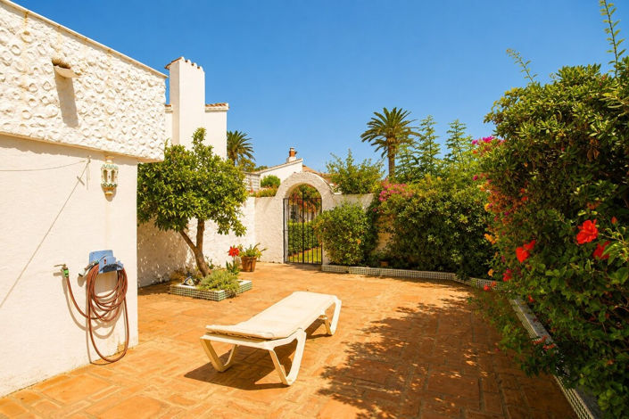 Image No.21-2 Bed Villa for sale