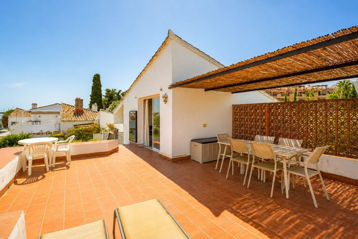 Image No.5-2 Bed Villa for sale