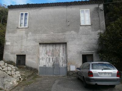 Image No.1-2 Bed Villa / Detached for sale