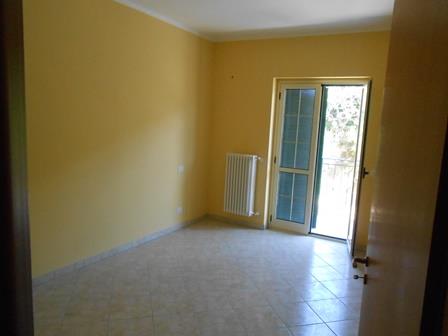 Image No.9-Maison de ville de 3 chambres à vendre à Nocera Terinese