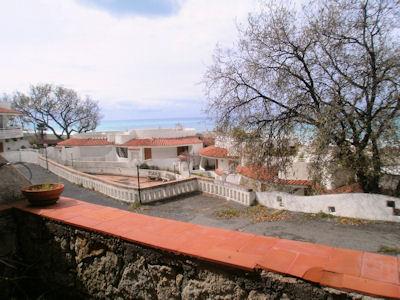 Image No.11-Appartement de 2 chambres à vendre à Falconara Albanese