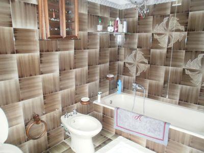 Image No.18-2 Bed House for sale