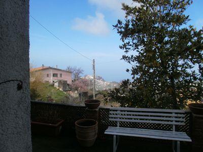 Image No.5-2 Bed House for sale