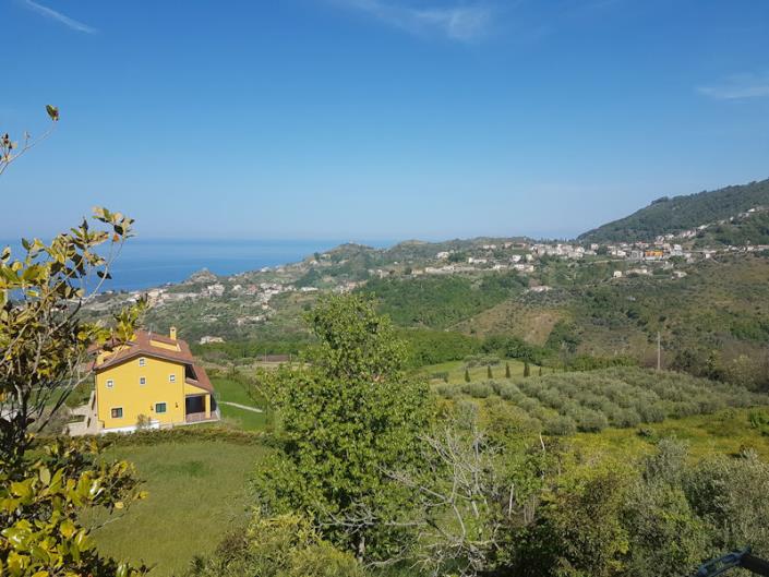 Image No.2-2 Bed House for sale