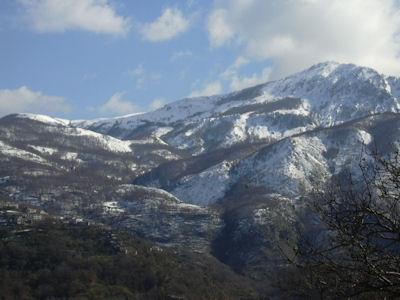 Image No.9-2 Bed House for sale