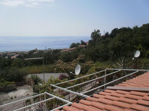 Image No.5-Appartement de 3 chambres à vendre à Falconara Albanese