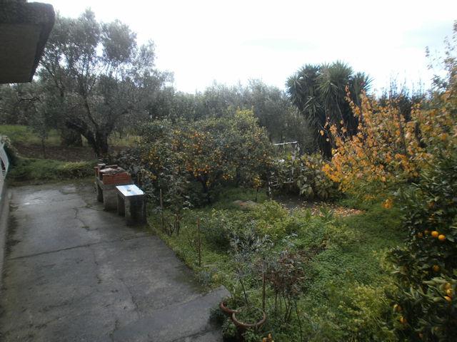 Image No.9-Maison de campagne de 3 chambres à vendre à Gizzeria