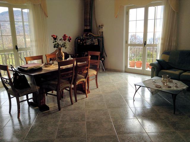 Image No.2-3 Bed House/Villa for sale