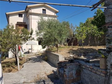 4 Bed House/Villa for sale