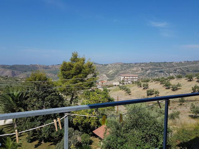 Image No.2-5 Bed House for sale